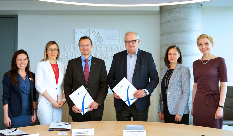 VGTU ir įmonės „KPMG Baltics“ bendradarbiavimą sustiprino pasirašyta partnerystės sutartis